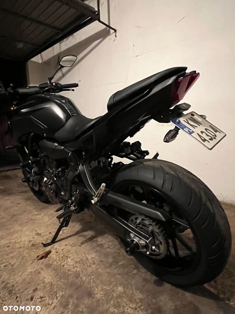 Yamaha MT - 9
