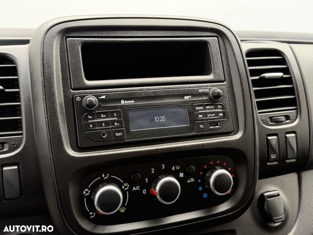 Renault Trafic ENERGY Combi Life - 12
