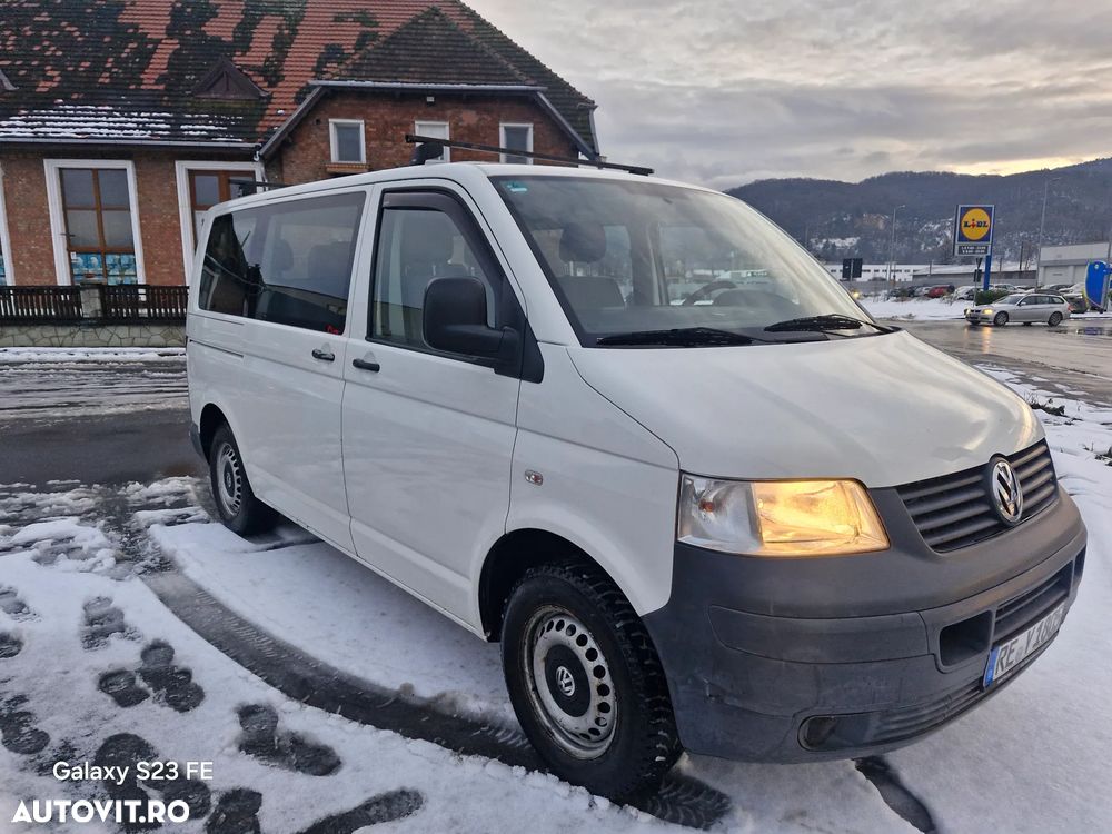 Volkswagen Transporter Caravelle Kurz DPF Comfortline - 2