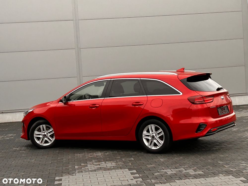 Kia Ceed 1.6 CRDi SCR L Business Line Plus DCT - 16