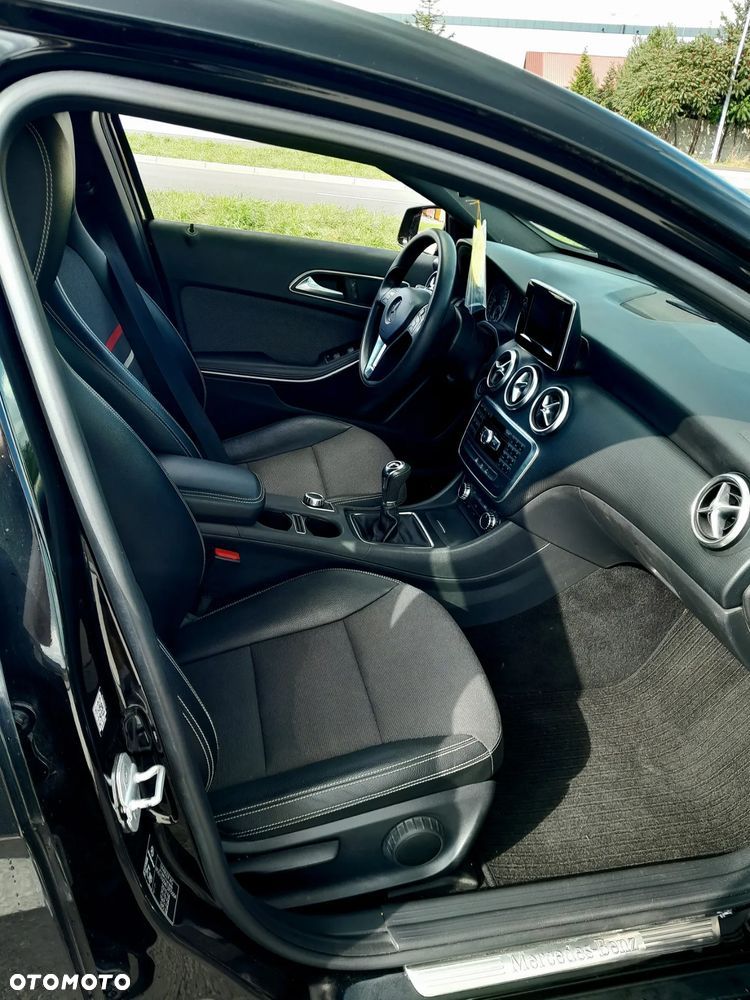 Mercedes-Benz Klasa A 200 CDI AMG Line - 22