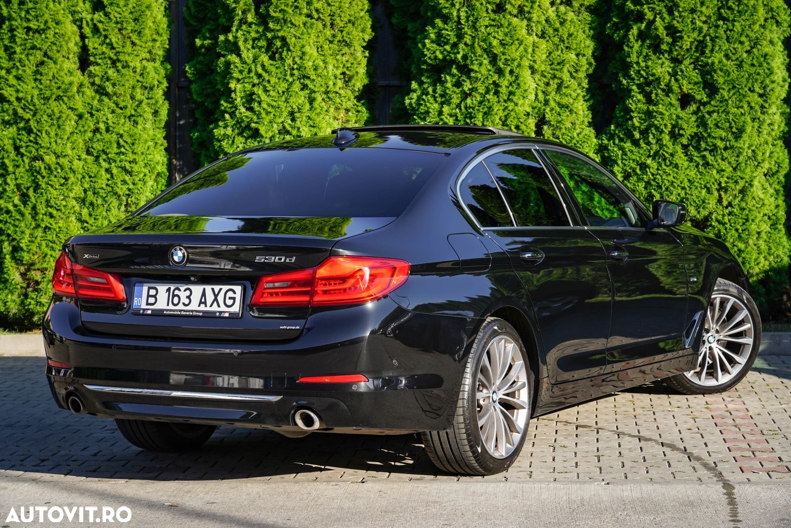 BMW Seria 5 530d xDrive Aut. - 9