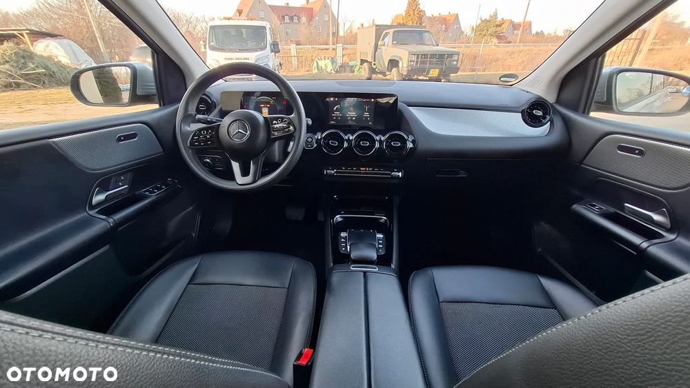 Mercedes-Benz Klasa B 180 d 8G-DCT Style - 34
