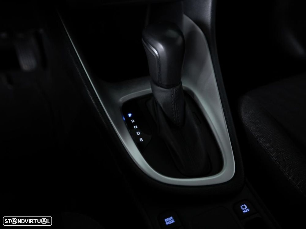 Toyota Yaris 1.5 HDF Comfort Plus - 18