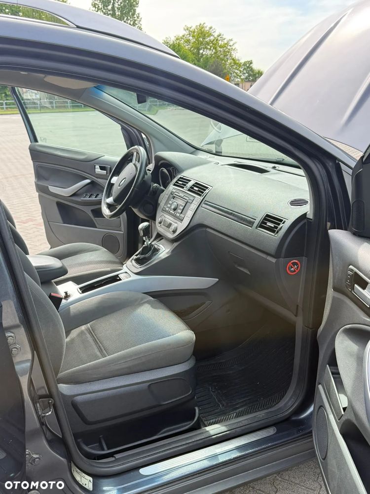 Ford Kuga 2.0 TDCi Trend - 12