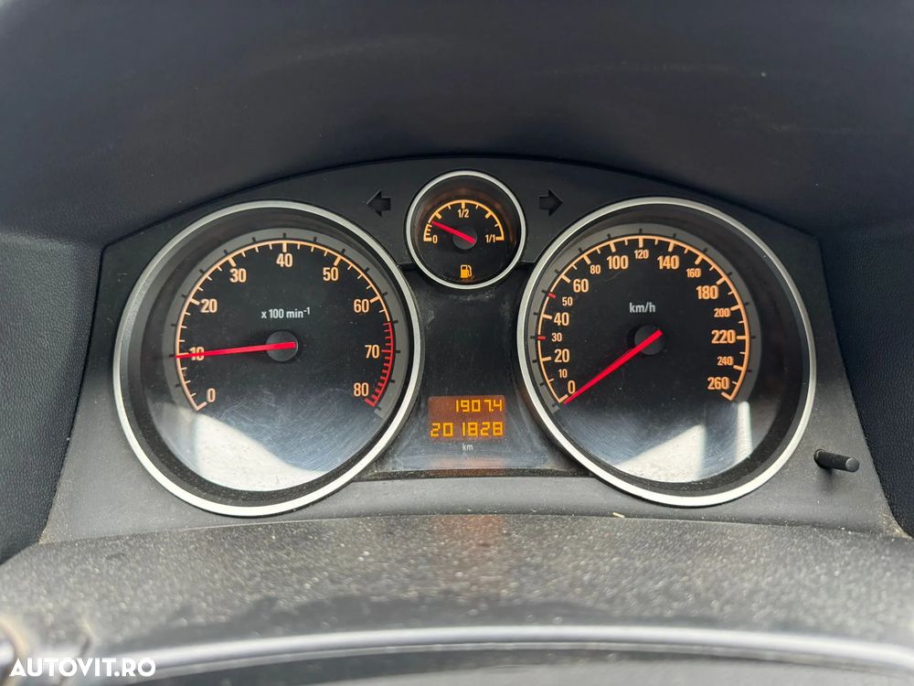 Dezmembrez Opel Astra H 2006 HATCHBACK 1.4i ,COD MOTOR : Z14XEP - 6