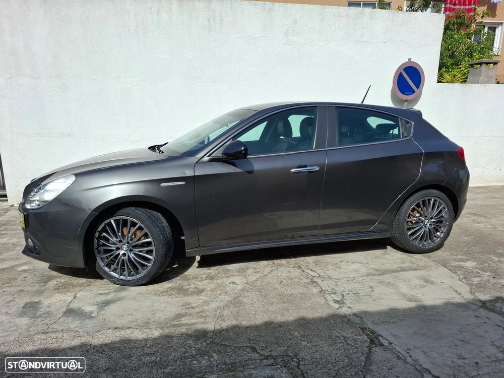 Alfa Romeo Giulietta 1.6 JTDm Exclusive 57X - 4