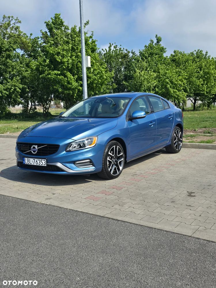 Volvo S60 T5 Drive-E R-Design Momentum - 2