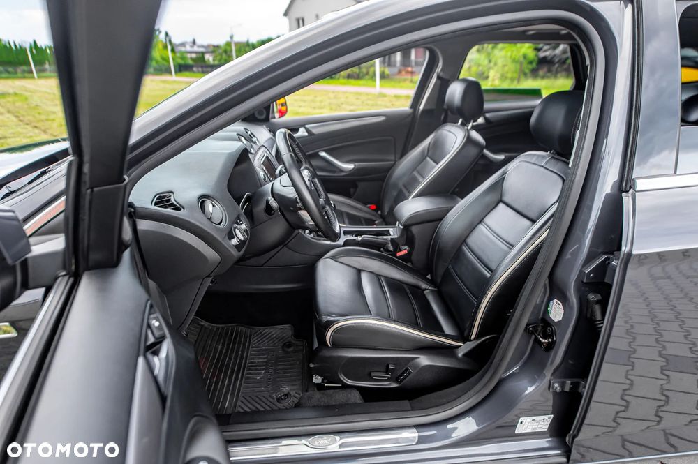 Ford Mondeo 2.0 TDCi Titanium - 20
