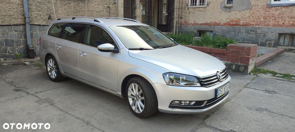 Volkswagen Passat 2.0 TDI DSG Highline - 2