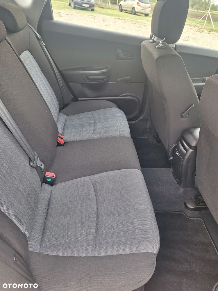Kia Ceed 1.4 CVVT Spirit - 25