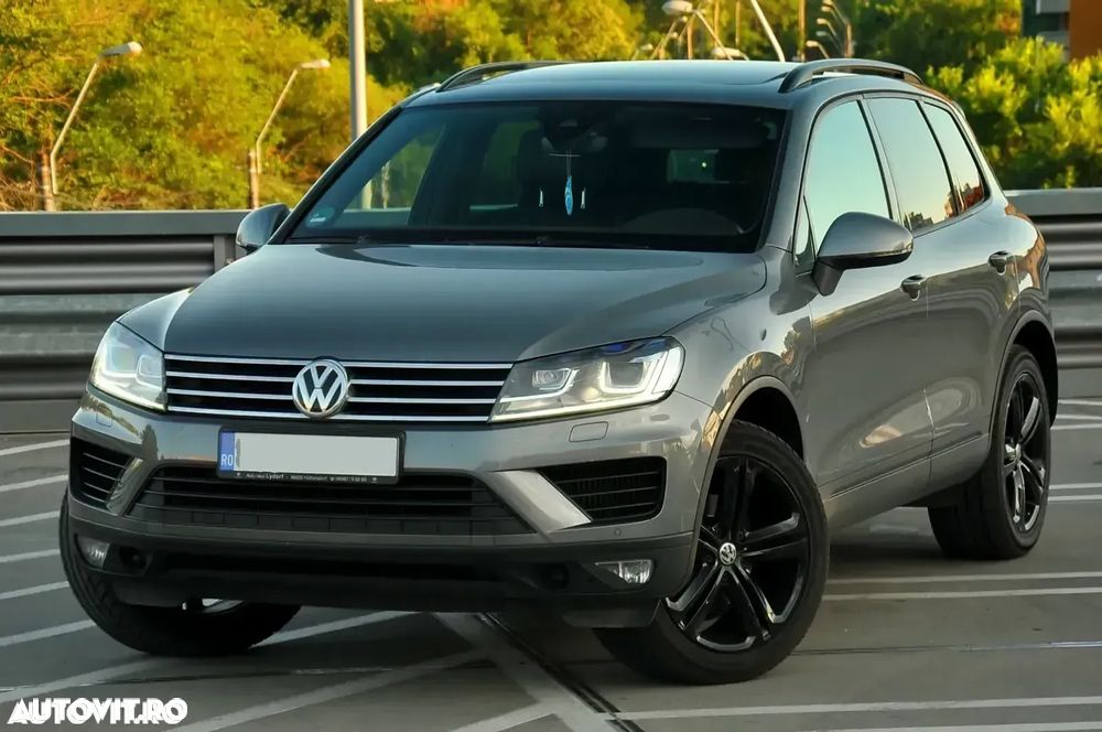 Volkswagen Touareg - 1