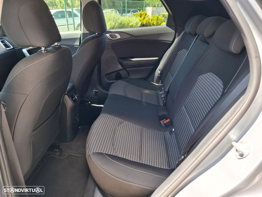 Kia XCeed 1.5 T-GDI Sport - 29
