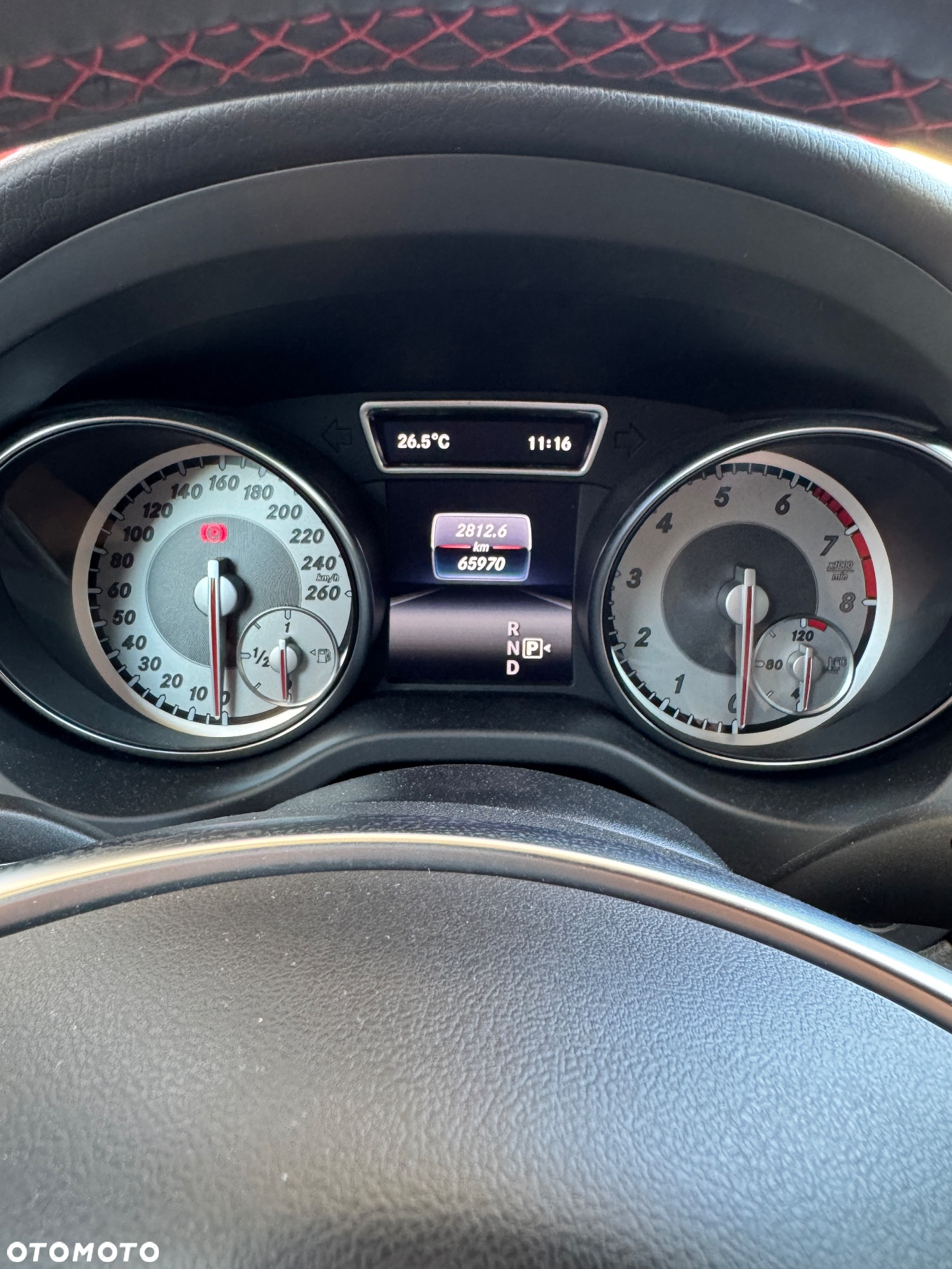Mercedes-Benz GLA - 14