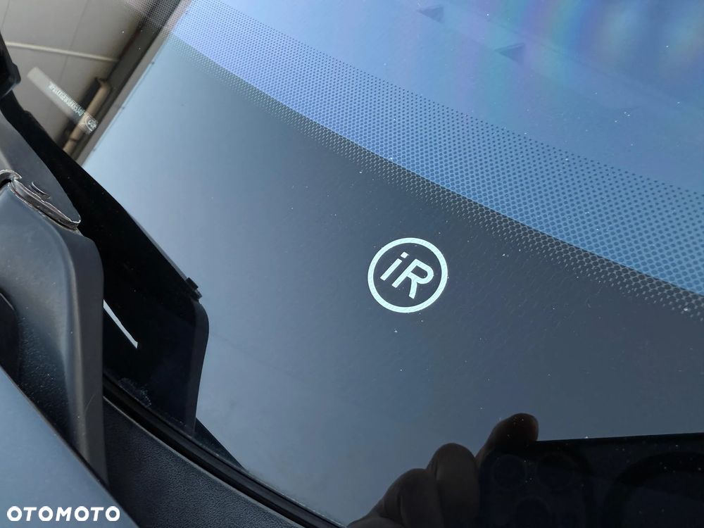 Ford S-Max 2.2 TDCi DPF Titanium - 10