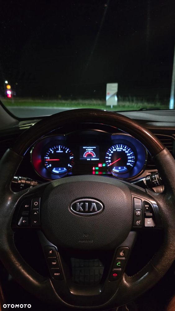 Kia Optima 1.7 CRDi L - 10