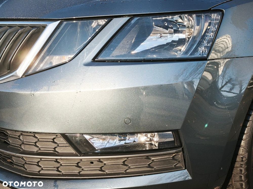 Skoda Octavia 1.4 TSI Ambition DSG - 33