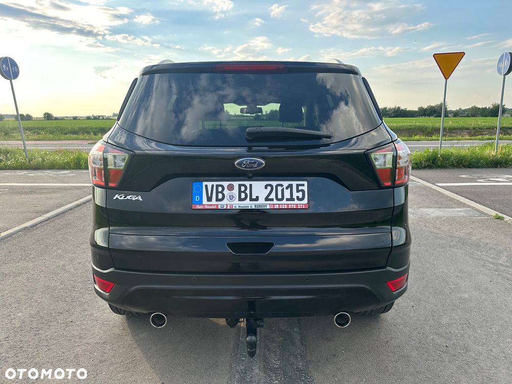 Ford Kuga 2.0 TDCi 2x4 Titanium - 5