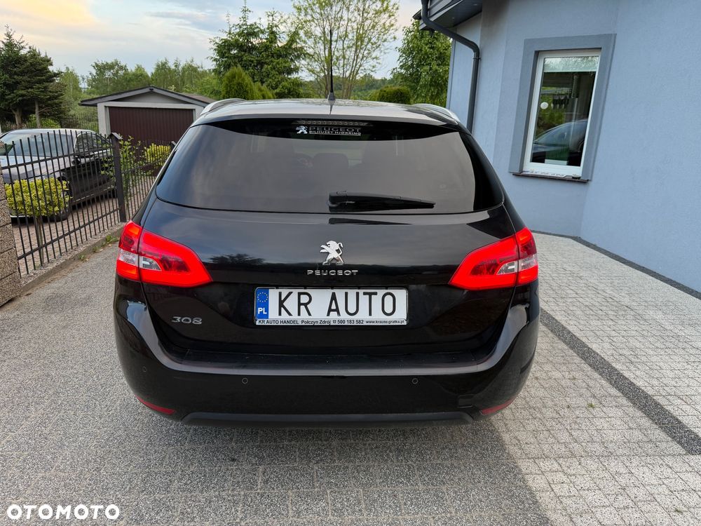 Peugeot 308 1.2 PureTech GPF Allure S&S - 22