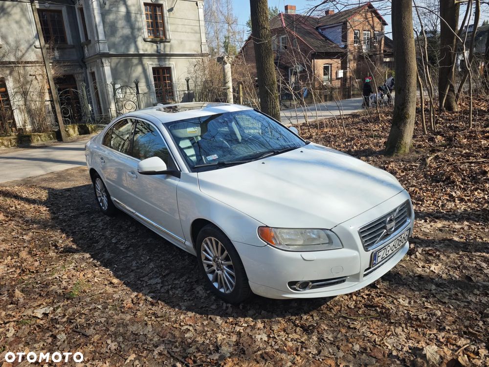 Volvo S80 3.2 Momentum - 1