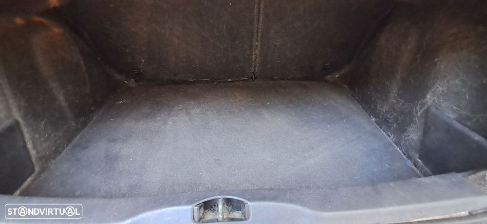 Citroën C4 1.6 HDi 110 SX - 11