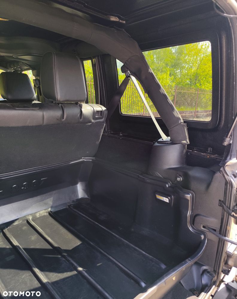 Jeep Wrangler - 17