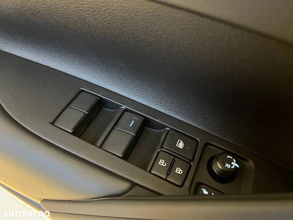 Toyota Corolla Cross 1.8I 2WD Active - 12