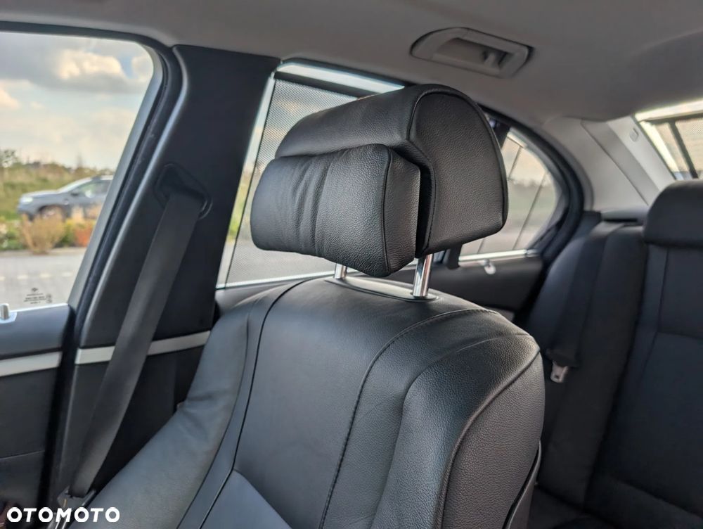 BMW Seria 7 730d - 26