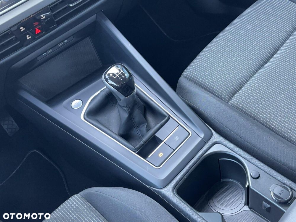 Volkswagen Golf Variant - 26