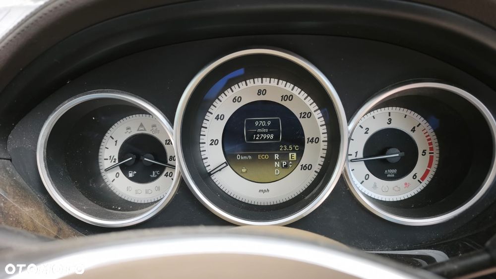 Mercedes-Benz CLS - 9