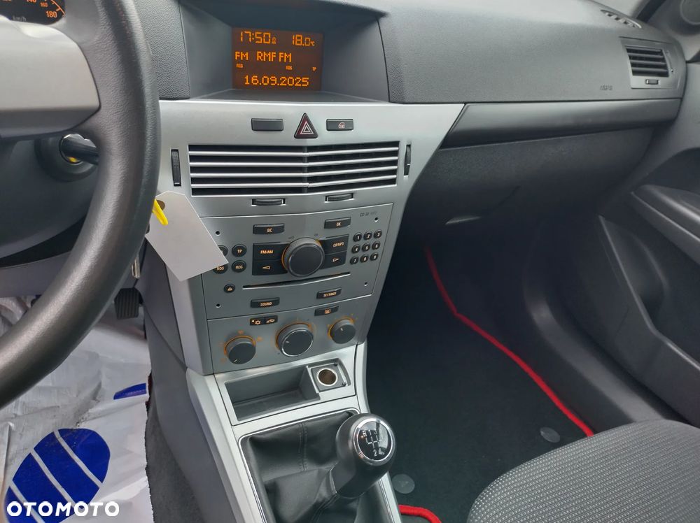 Opel Astra 1.4 - 13