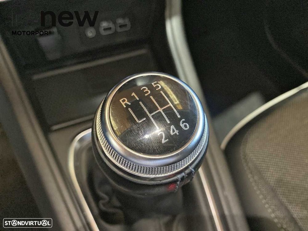 Renault Captur 1.0 TCe Techno - 16