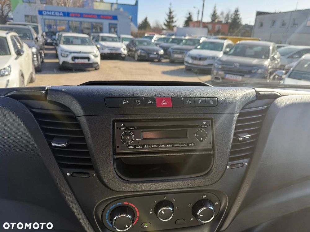 Iveco DAILY 35S12V 2,3 352 H2 - 12