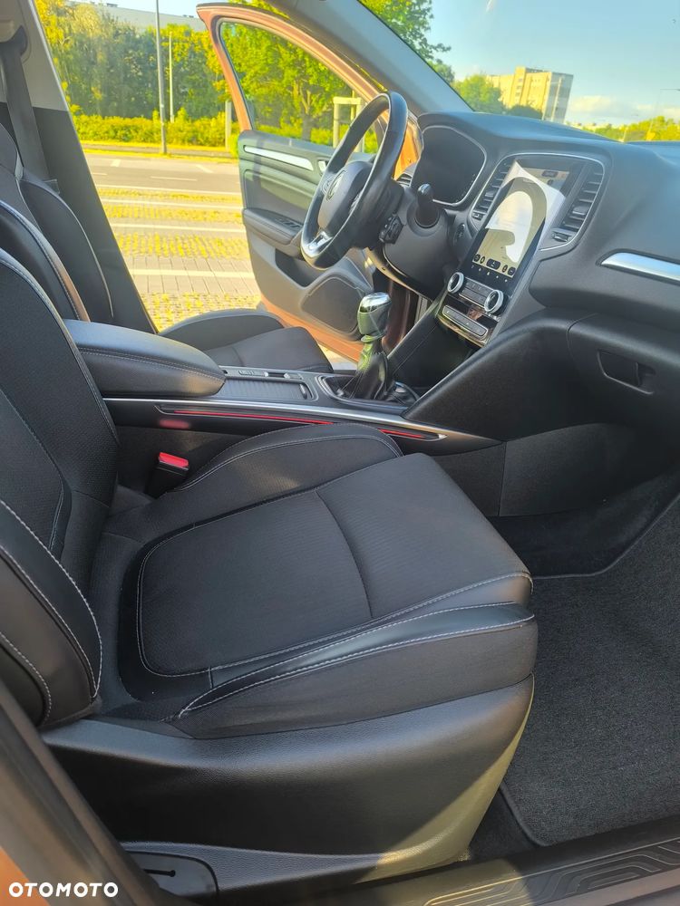 Renault Megane 1.3 TCe FAP Intens - 20