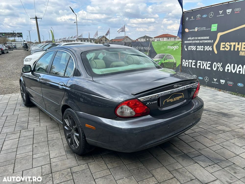 Jaguar X-Type - 4