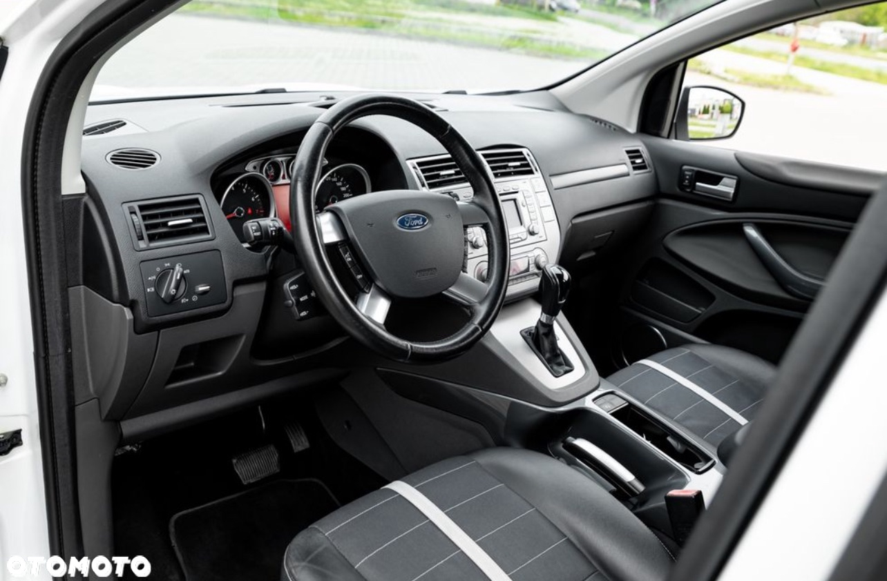 Ford Kuga 2.5 4x4 Titanium - 15