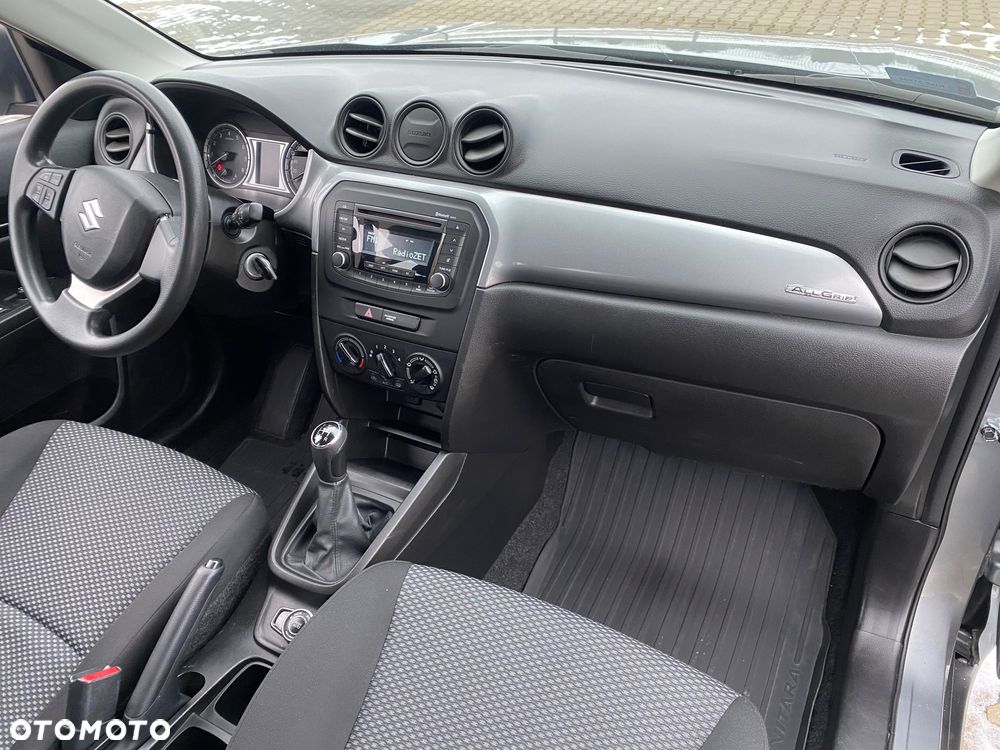 Suzuki Vitara 1.6 Comfort 4WD - 8