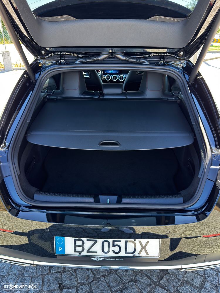Mercedes-Benz CLA 250 e Shooting Brake 8G-DCT AMG Line Advanced Plus - 28