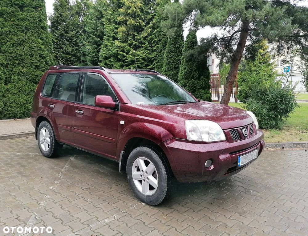 Nissan X-Trail - 4
