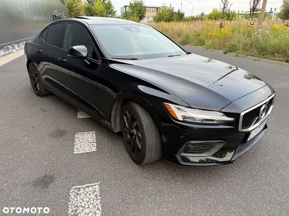 Volvo S60 T5 Momentum Pro - 3
