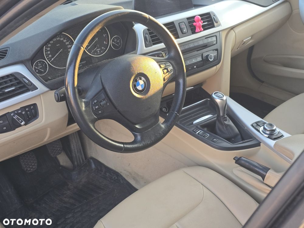 BMW Seria 3 316d Advantage - 20