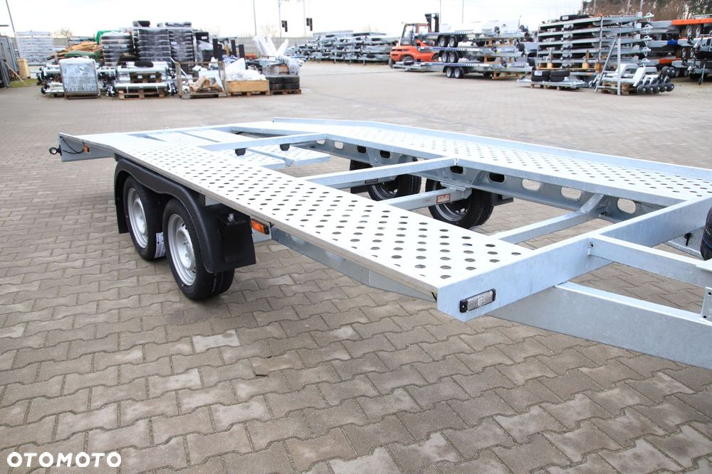 Inny Syriusz/ Gala  TAURUS T4527SL 4,5 m x 2,05 m DMC 2700kg Koła 195R13C - 17