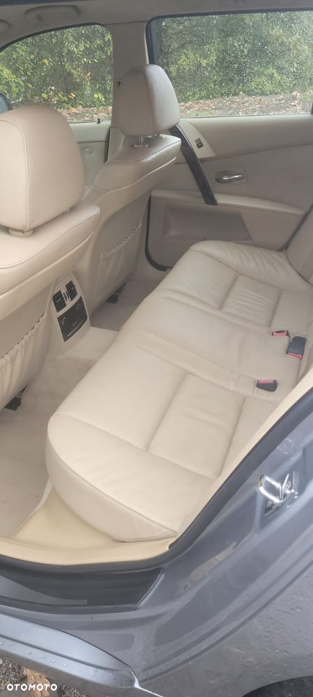 BMW Seria 5 - 11