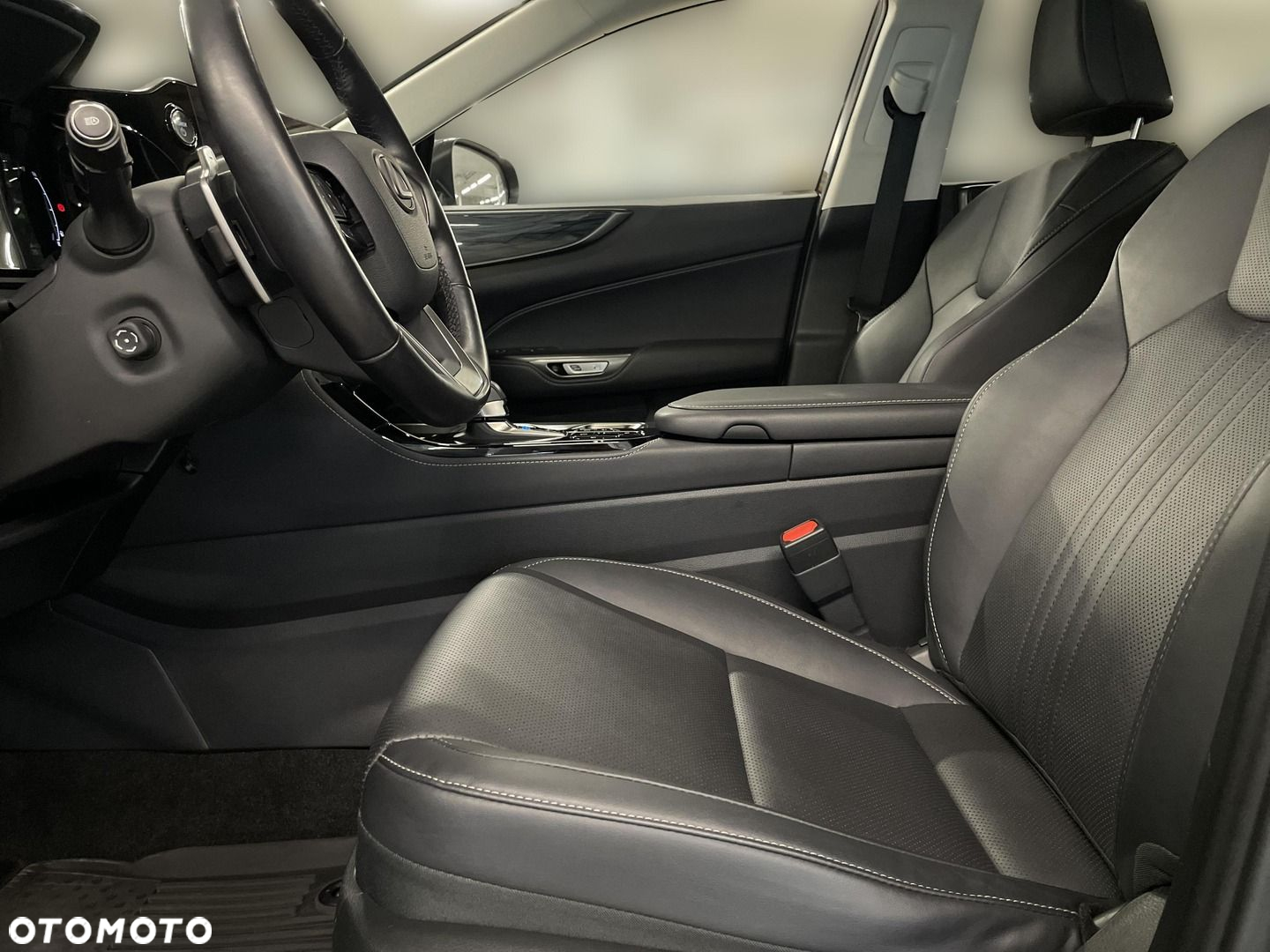 Lexus NX 350h Prestige AWD - 11