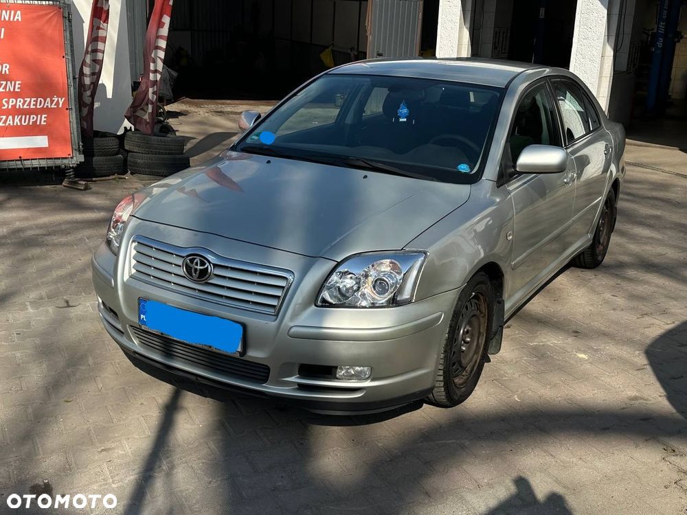 Toyota Avensis 2.0 D-Cat Sol - 1