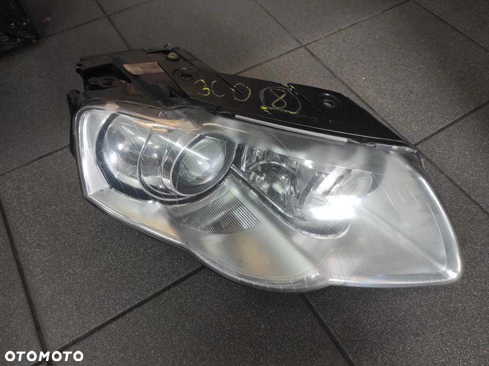 LAMPA PRZEDNIA PRAWA VW PASSAT B6 .8. PRZED LIFT BI XENON SKRĘTNY CAŁA OK WYSYŁKA !!! - 2