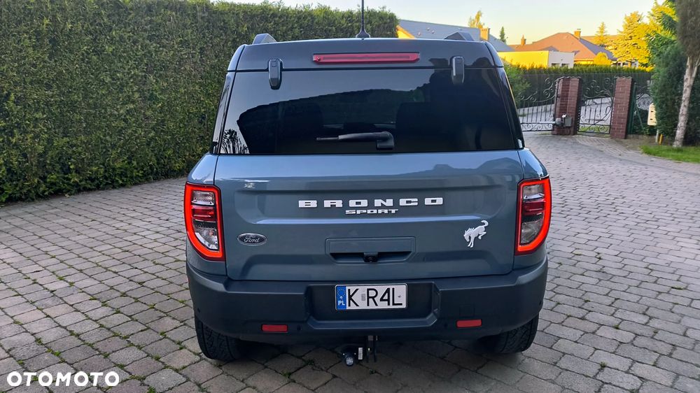 Ford Bronco - 6