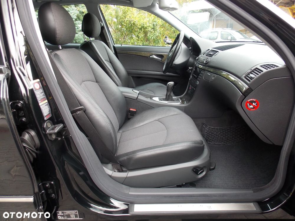 Mercedes-Benz Klasa E 200 Kompressor Elegance - 15