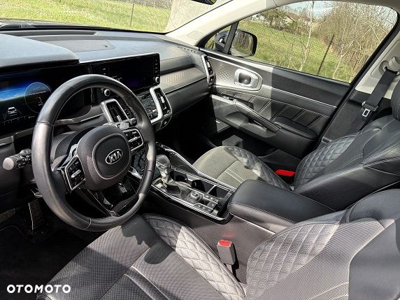 Kia Sorento - 9