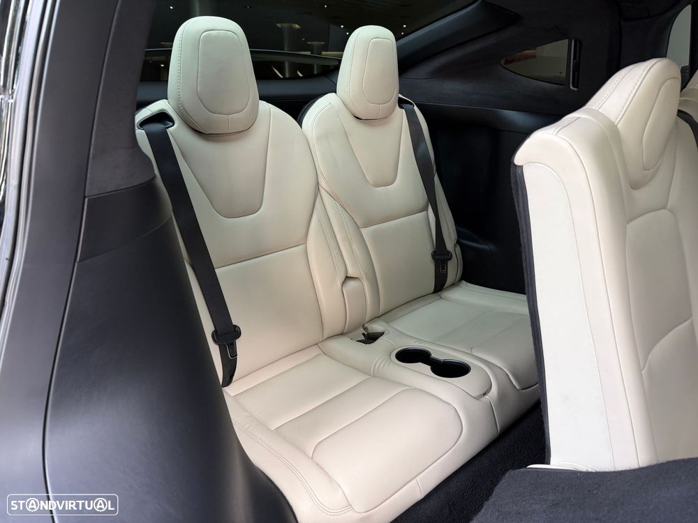 Tesla Model X 100 kWh Long Range Plus AWD - 12